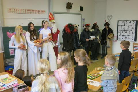 Přišel k nám Mikuláš  1. a 2. ročník