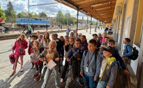 Různou dopravou celou Jihlavou 2.A