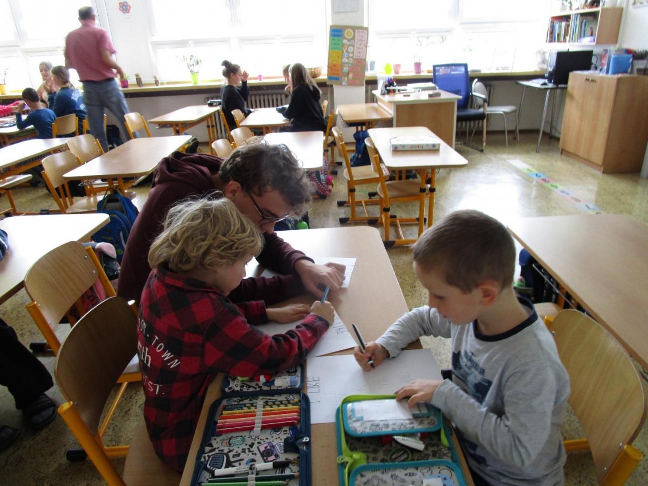 Spolupráce deváťáků s prvňáčky při EDJ 2022