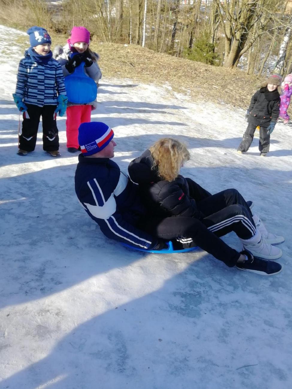 Dovádění na sněhu 1.B a 9.B