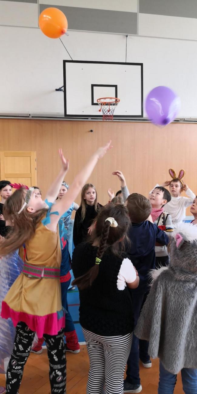 Karnevalový rej  (2. ročník)