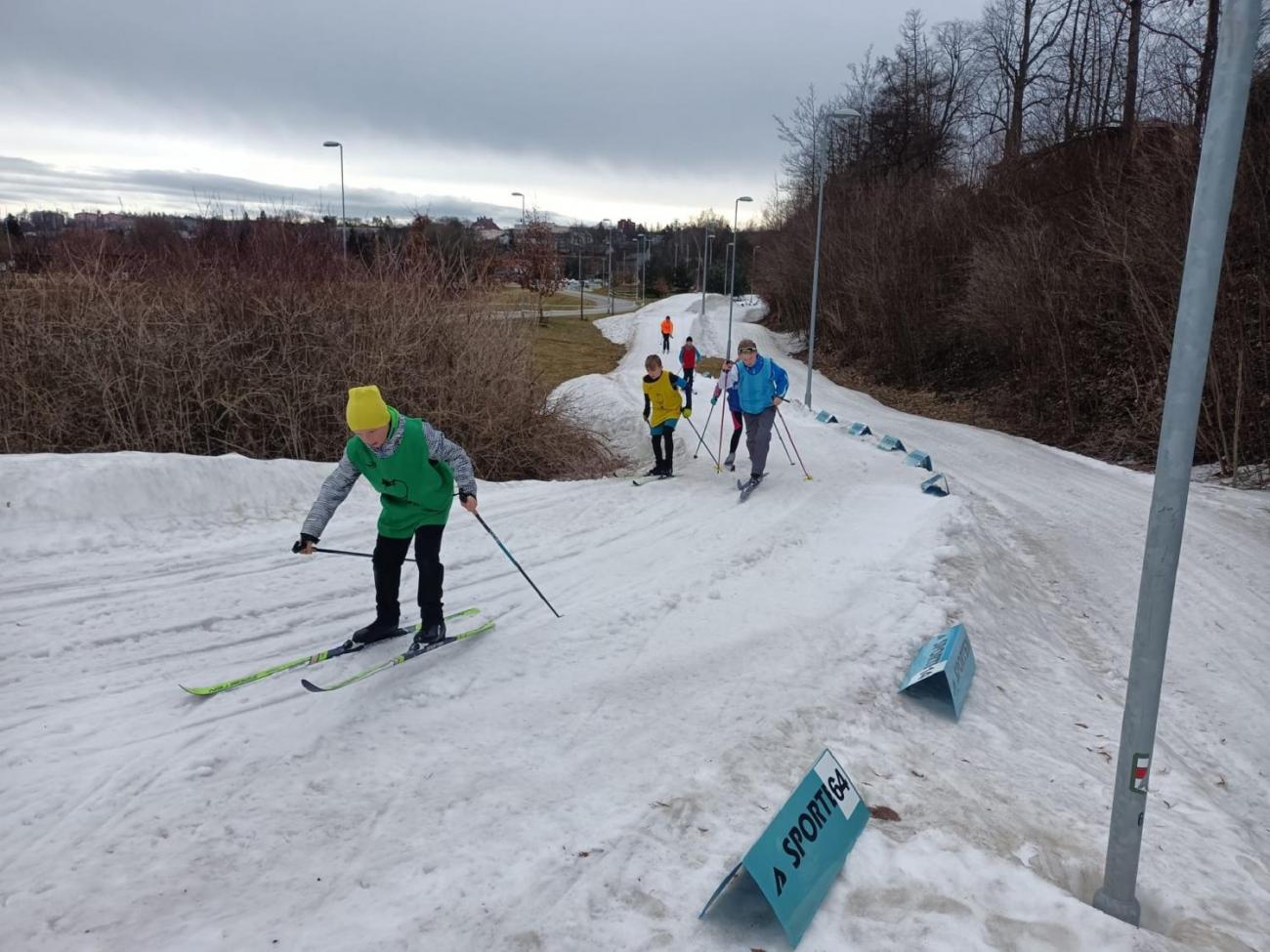 Školní lyžařské závody