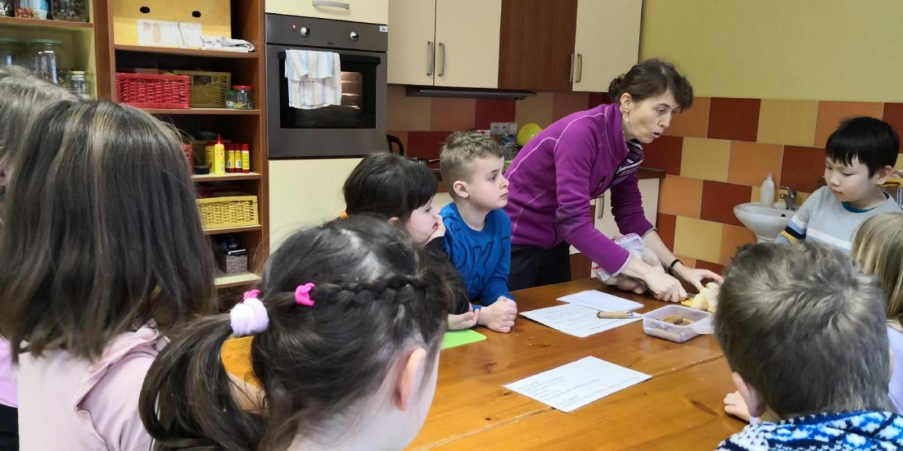 Od masopustu do čarodějnic