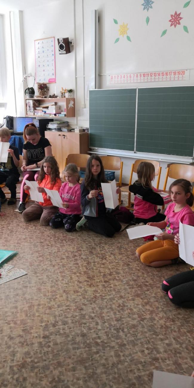 Tajemné sochy ročních období  2.A