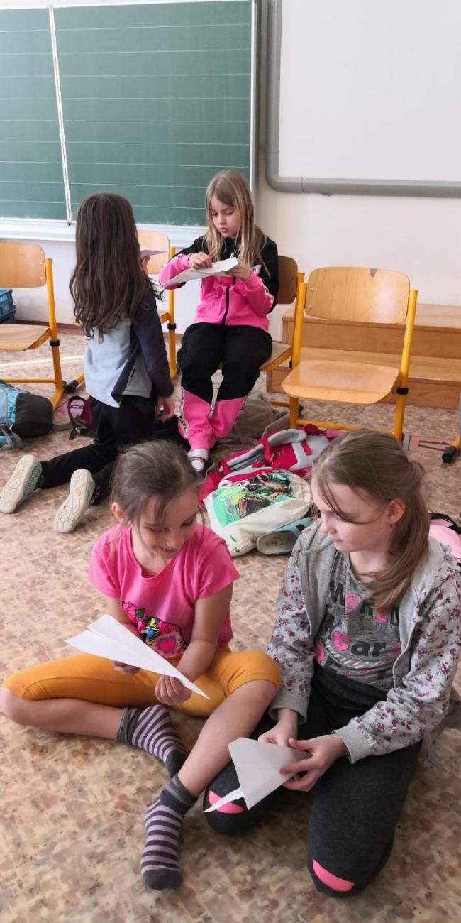 Tajemné sochy ročních období  2.A