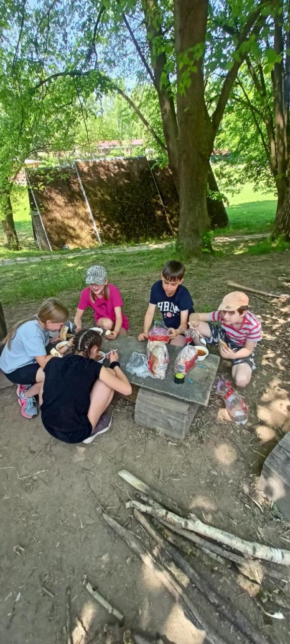 Kalich u Kamenice nad Lipou  5.B