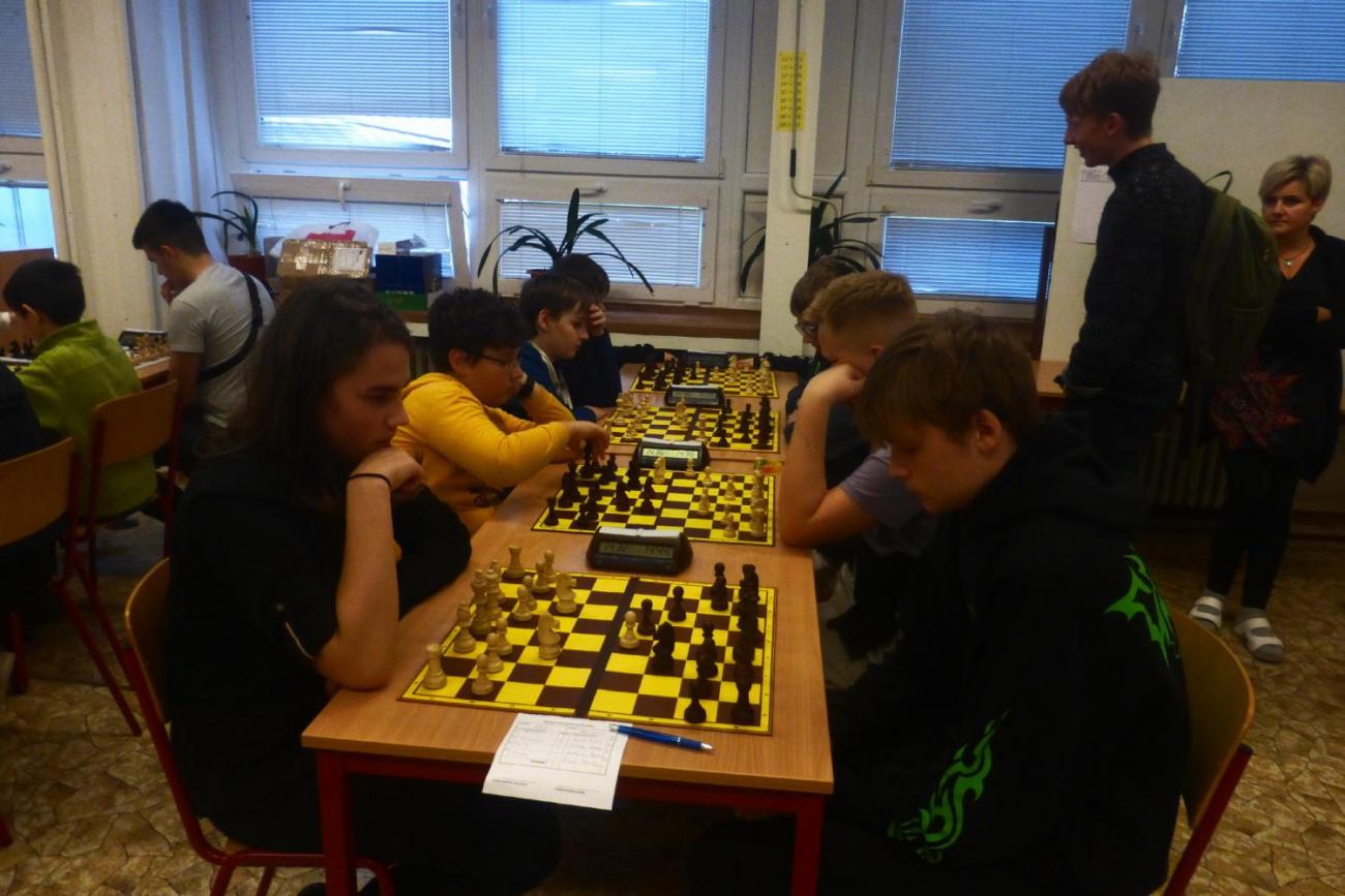 Okresní přebor školních týmů v šachu ve školním roce 2023/2024
