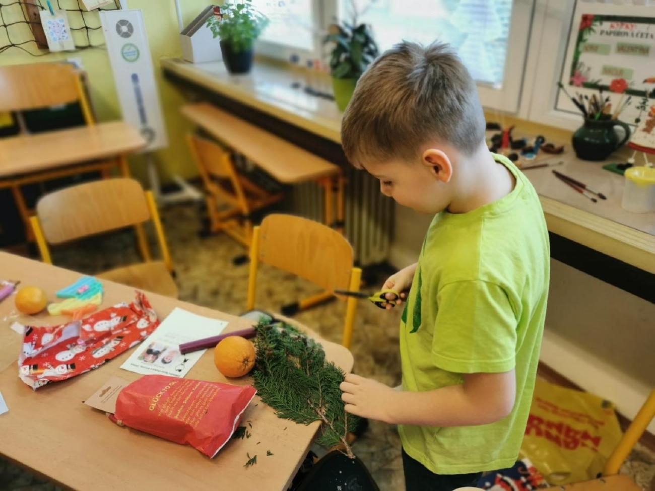 Vánoční aktivity 1.C a 9.C