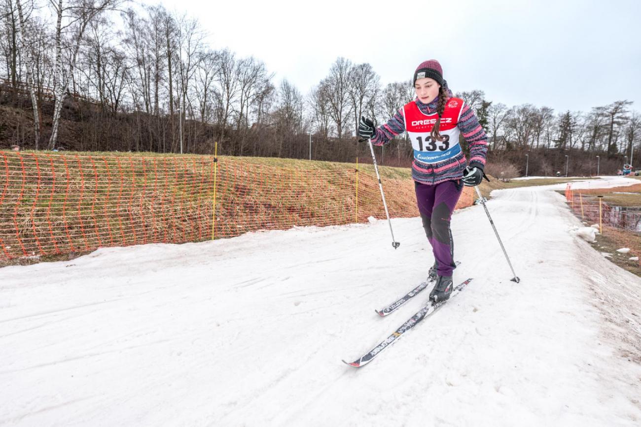 Školní lyžařské závody