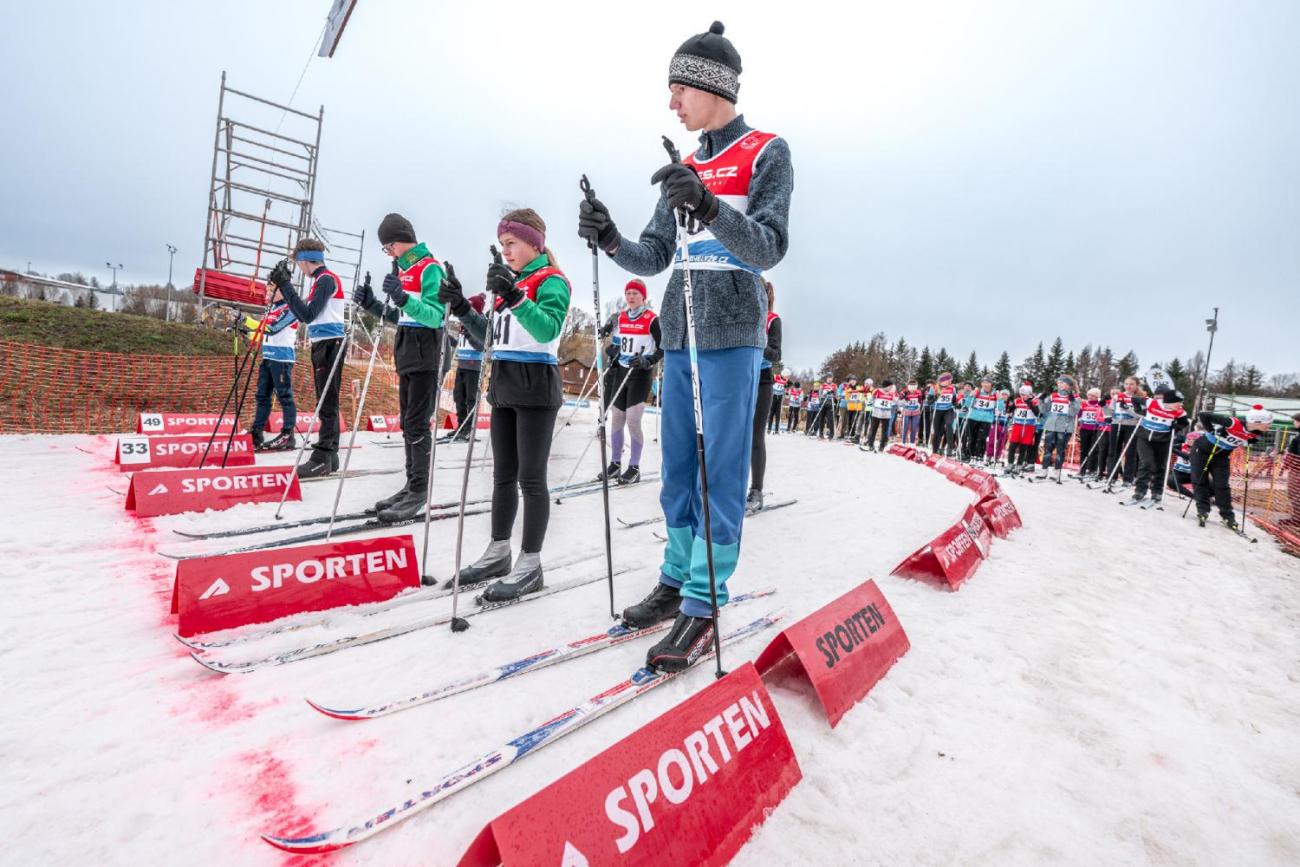Školní lyžařské závody
