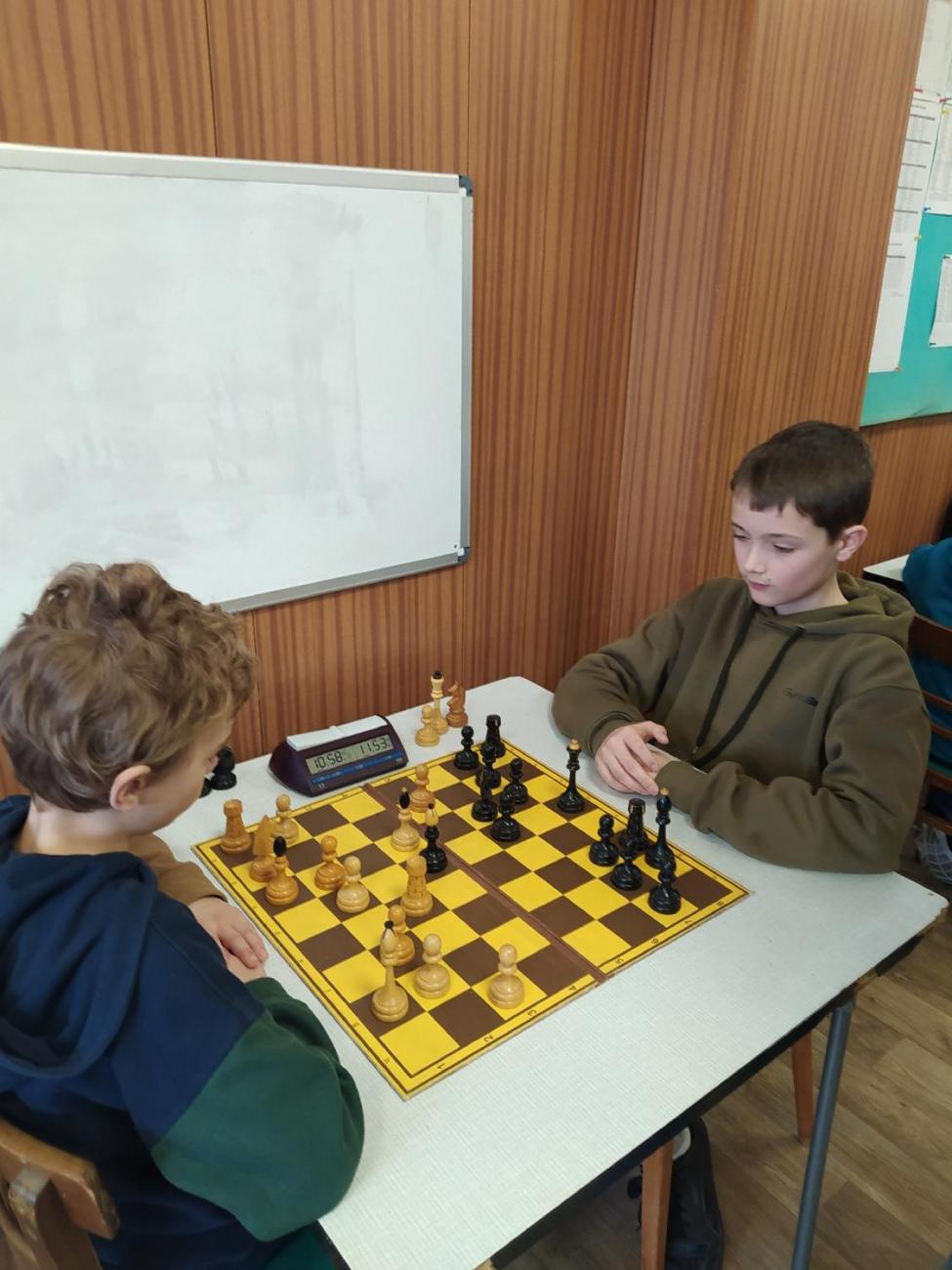 Krajský přebor školních týmů v šachu ve školním roce 2023/2024