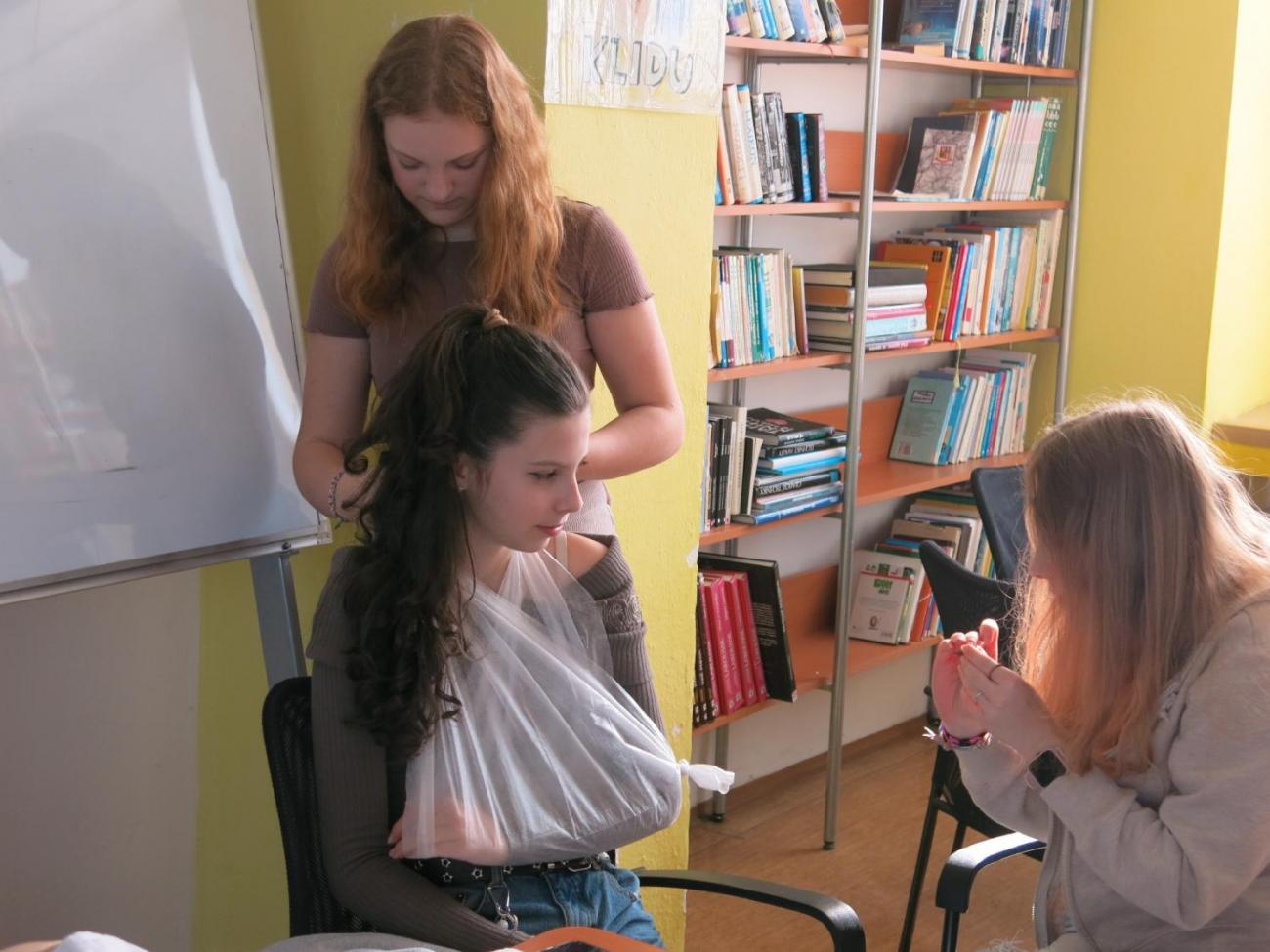 První pomoc do škol  8. ročník