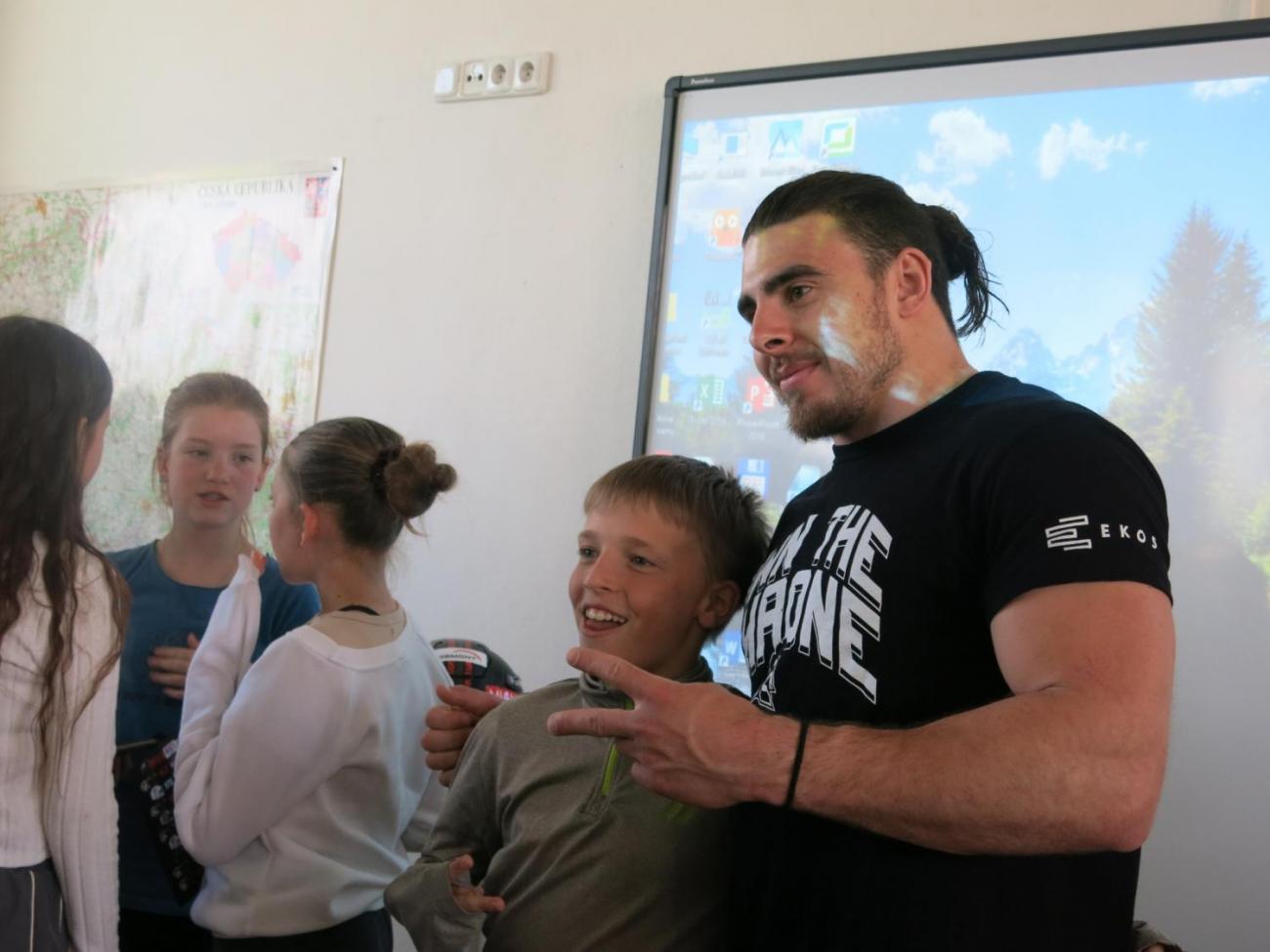 Beseda s hráčem amerického fotbalu