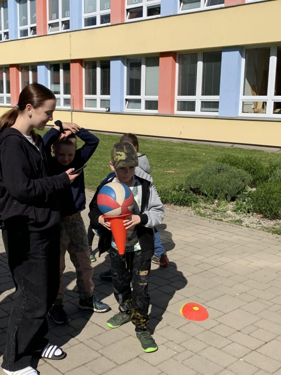 Sportovní hry  1.B a 9.B