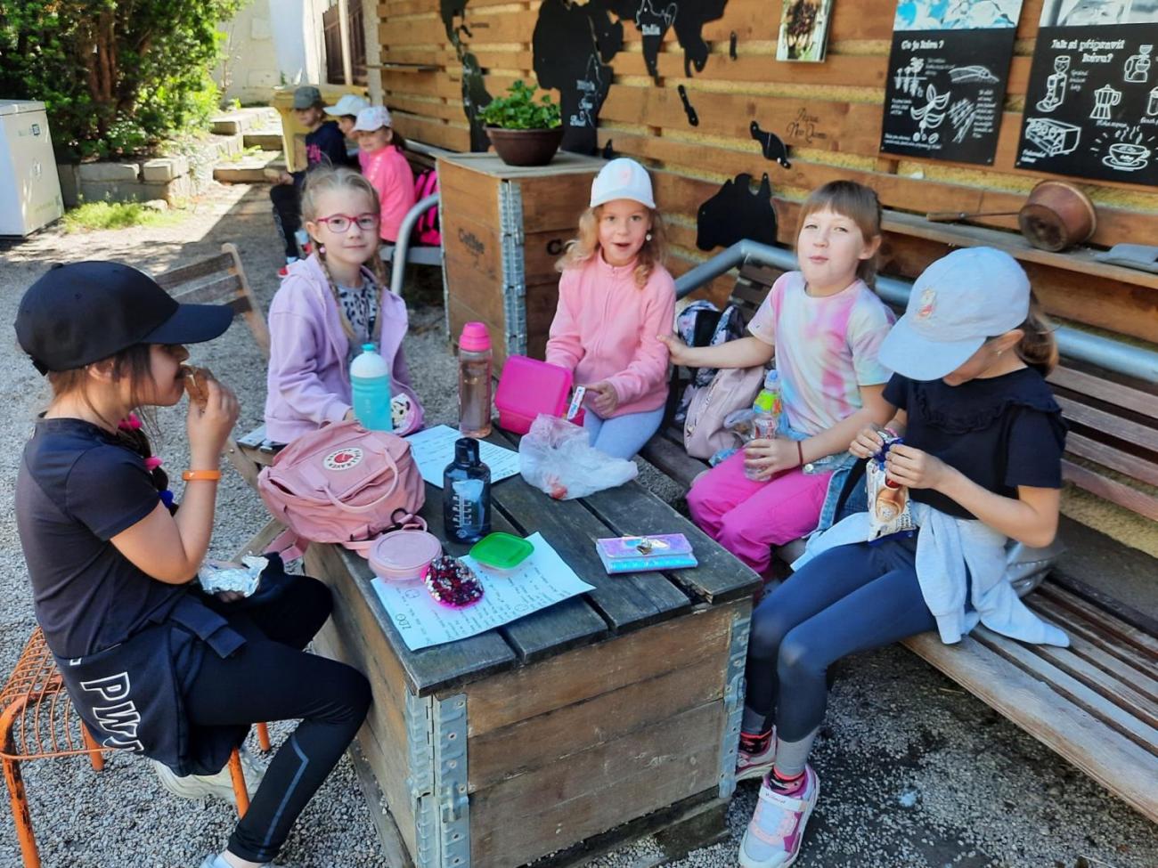 Návštěva ZOO - turistický den  2.B