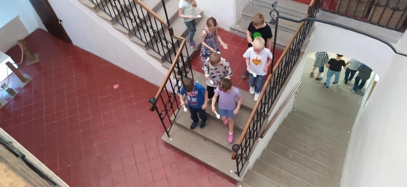 Dnes je na programu les  2.A