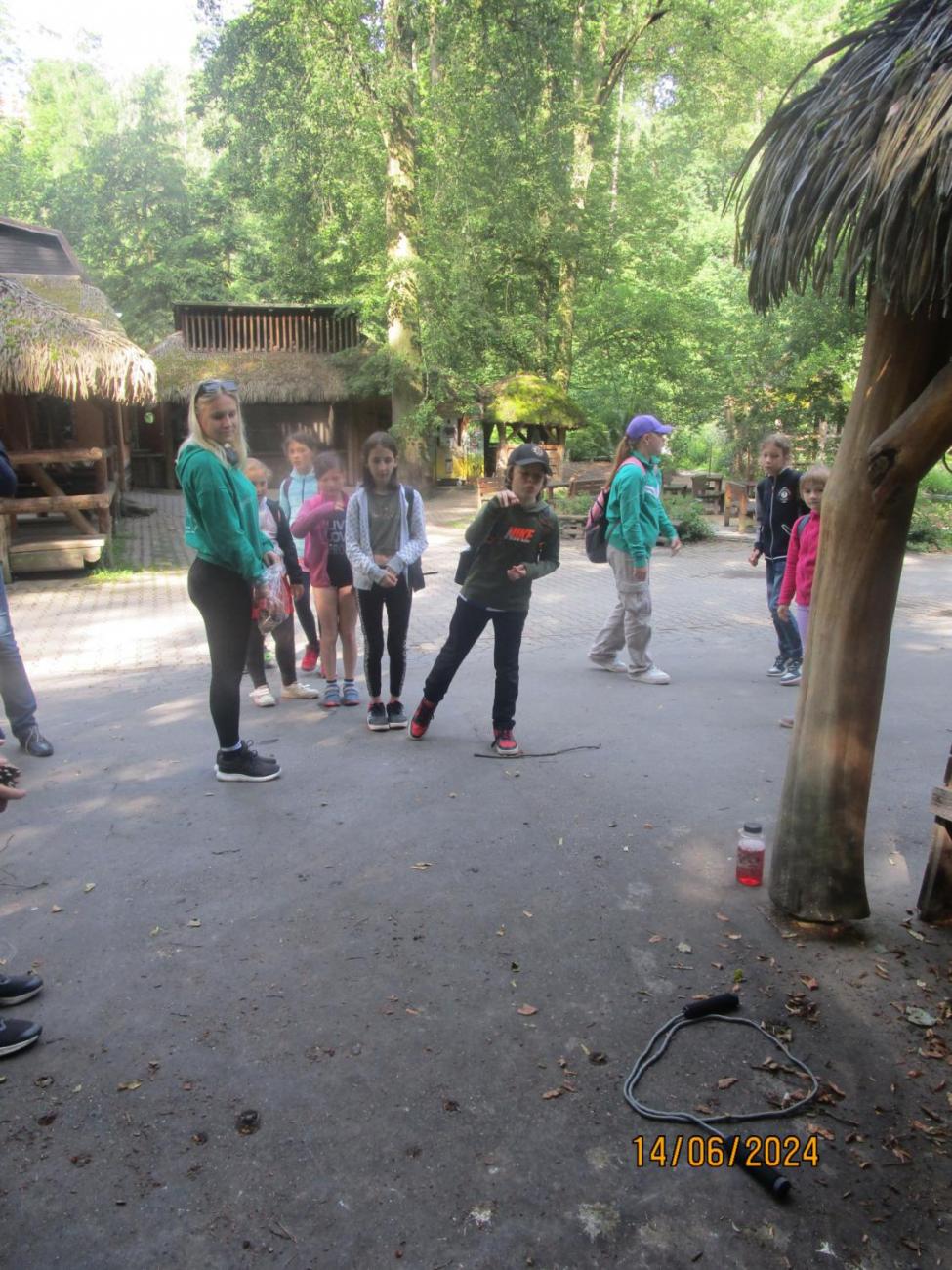 ZOO - Les žije  4. ročník