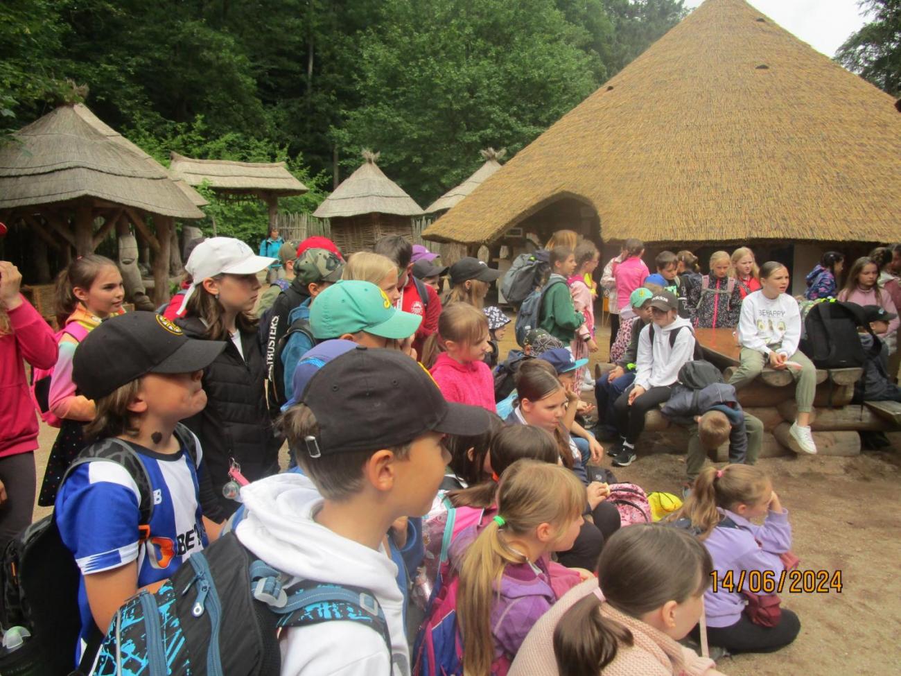 ZOO - Les žije  4. ročník