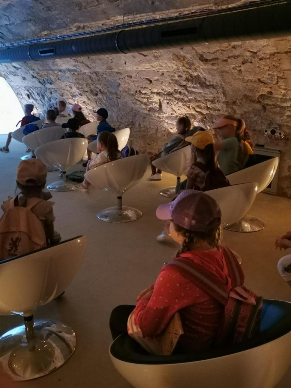 Hledání dračího strážce  1.C