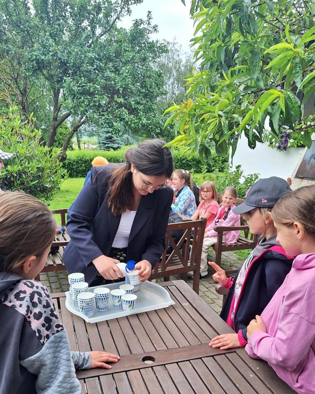 Výlet 3.B a 3.C – Zámek Jaroměřice nad Rokytnou a Bio farma v Ratibořicích