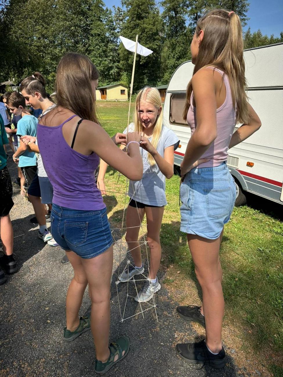 Zápis z výjezdu osmáků…