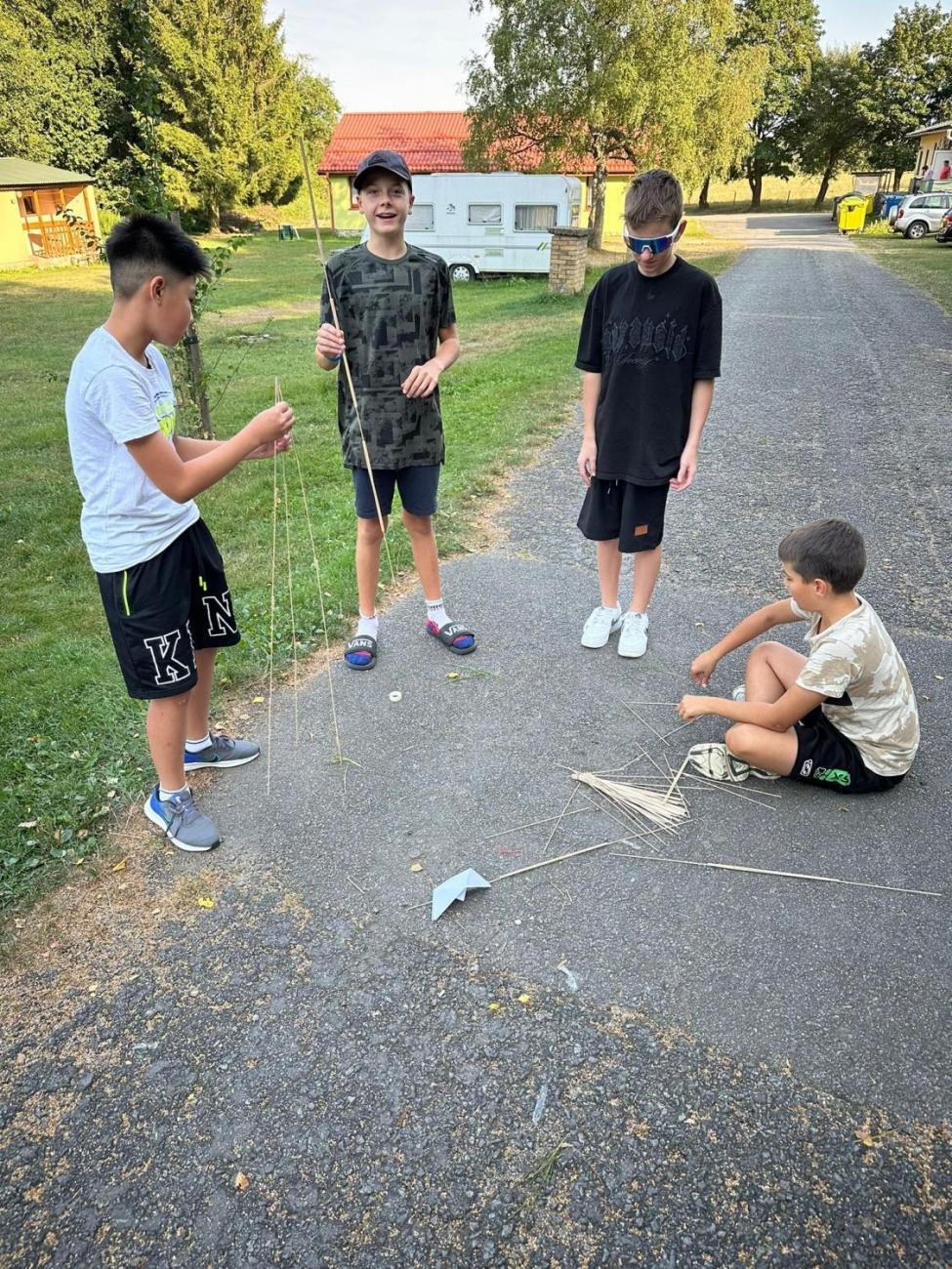 Zápis z výjezdu osmáků…