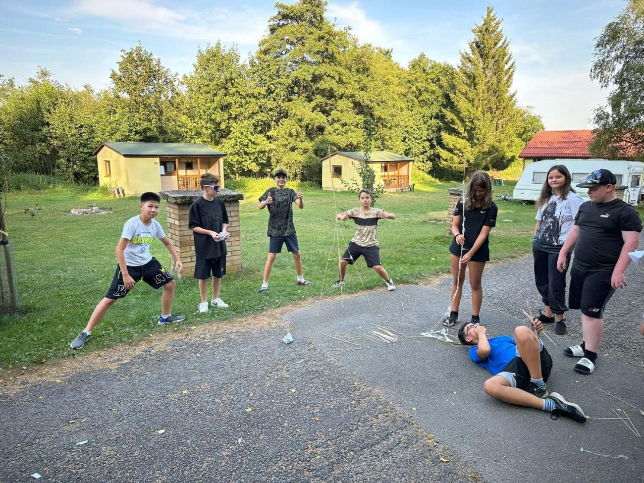 Zápis z výjezdu osmáků…