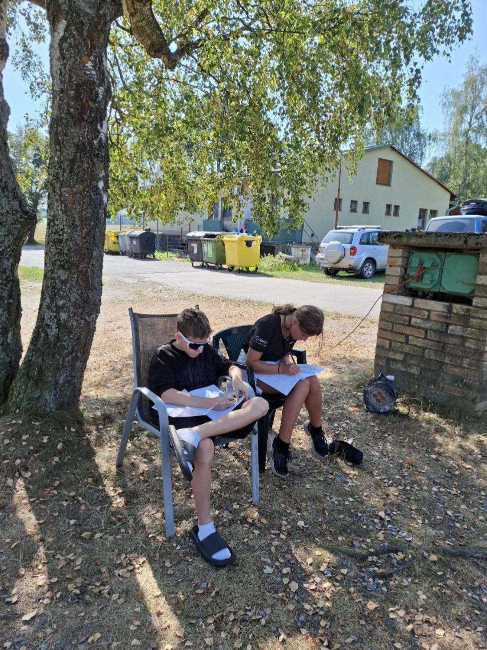 Zápis z výjezdu osmáků…