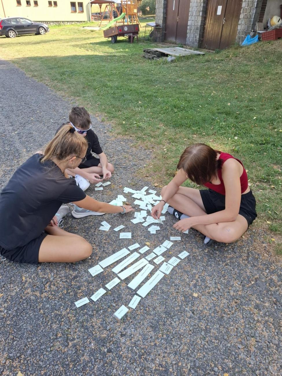 Zápis z výjezdu osmáků…