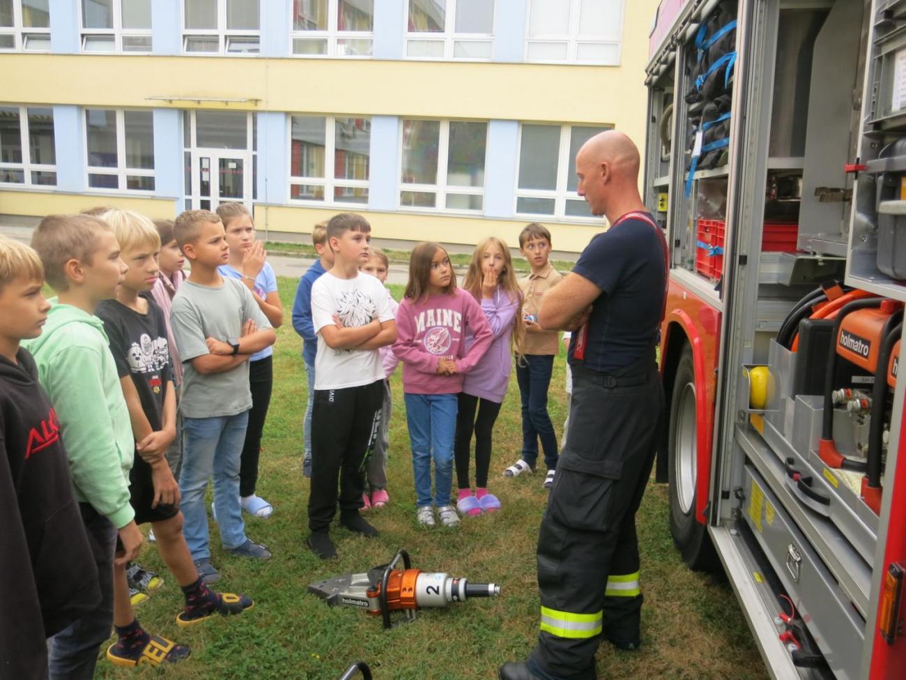 Dětství bez úrazu  4. ročník