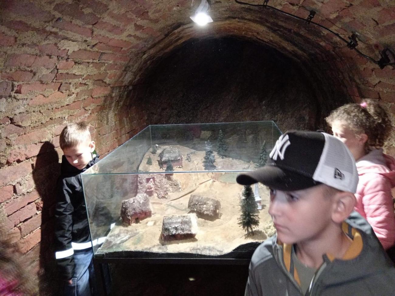 Návštěva jihlavského podzemí 3.B