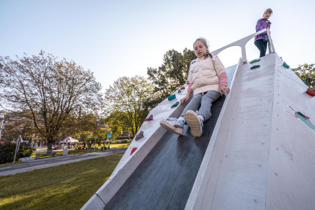 Dětský den na dopravním hřišti, 1. ročníky s 5.B