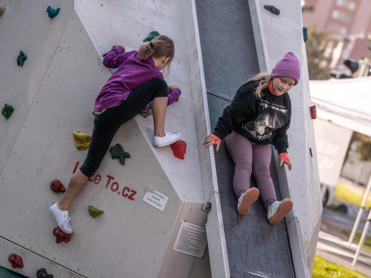 Dětský den na dopravním hřišti, 1. ročníky s 5.B
