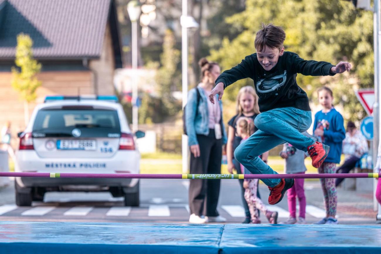 Dětský den na dopravním hřišti, 1. ročníky s 5.B