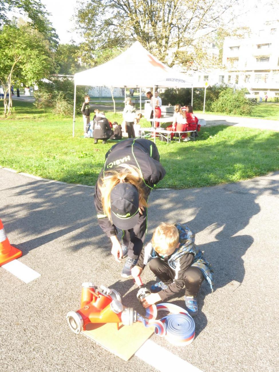 Dětský den na dopravním hřišti, 1. ročníky s 5.B