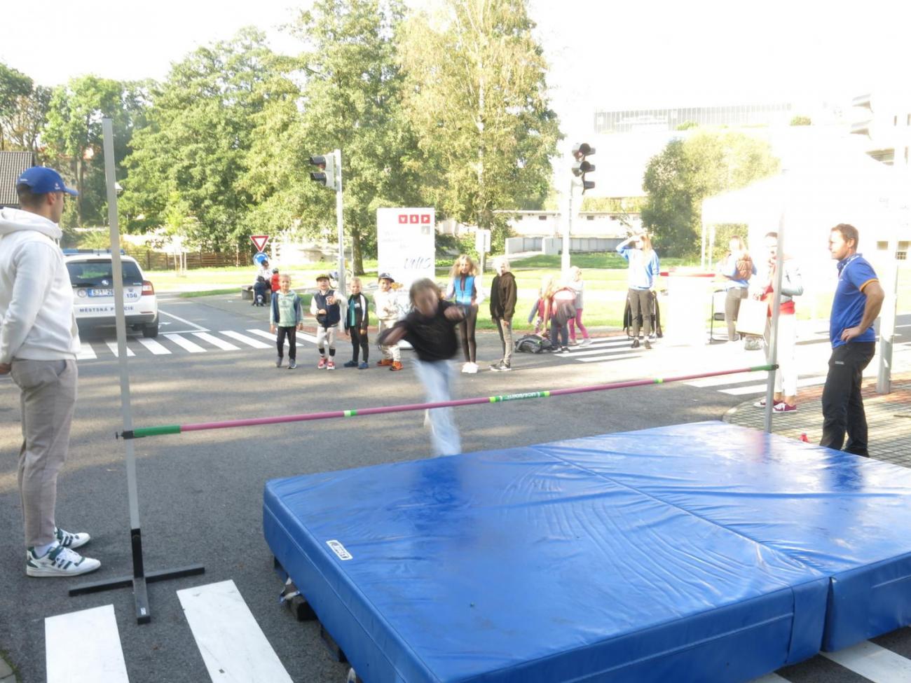 Dětský den na dopravním hřišti, 1. ročníky s 5.B