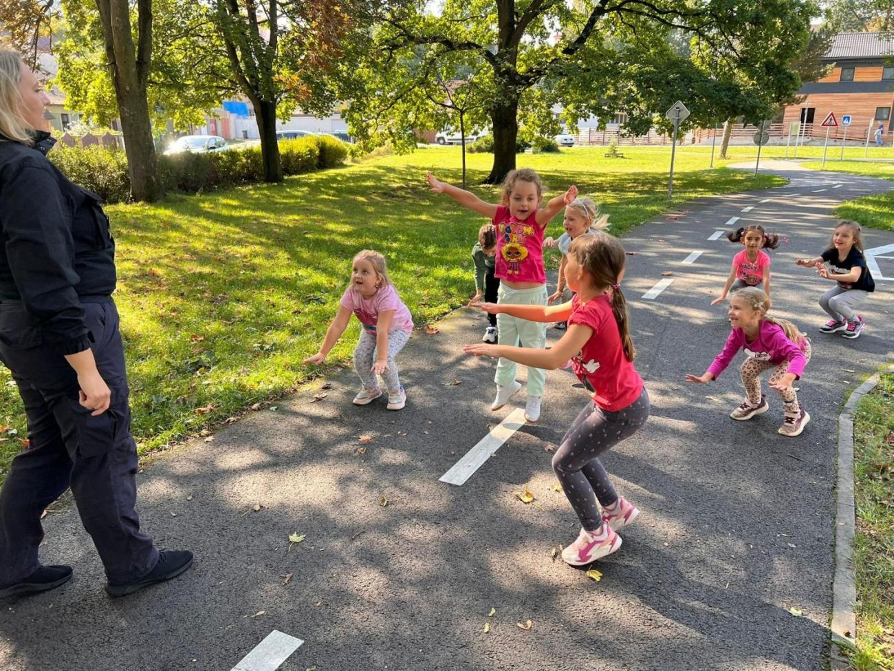 Dětský den na dopravním hřišti, 1. ročníky s 5.B
