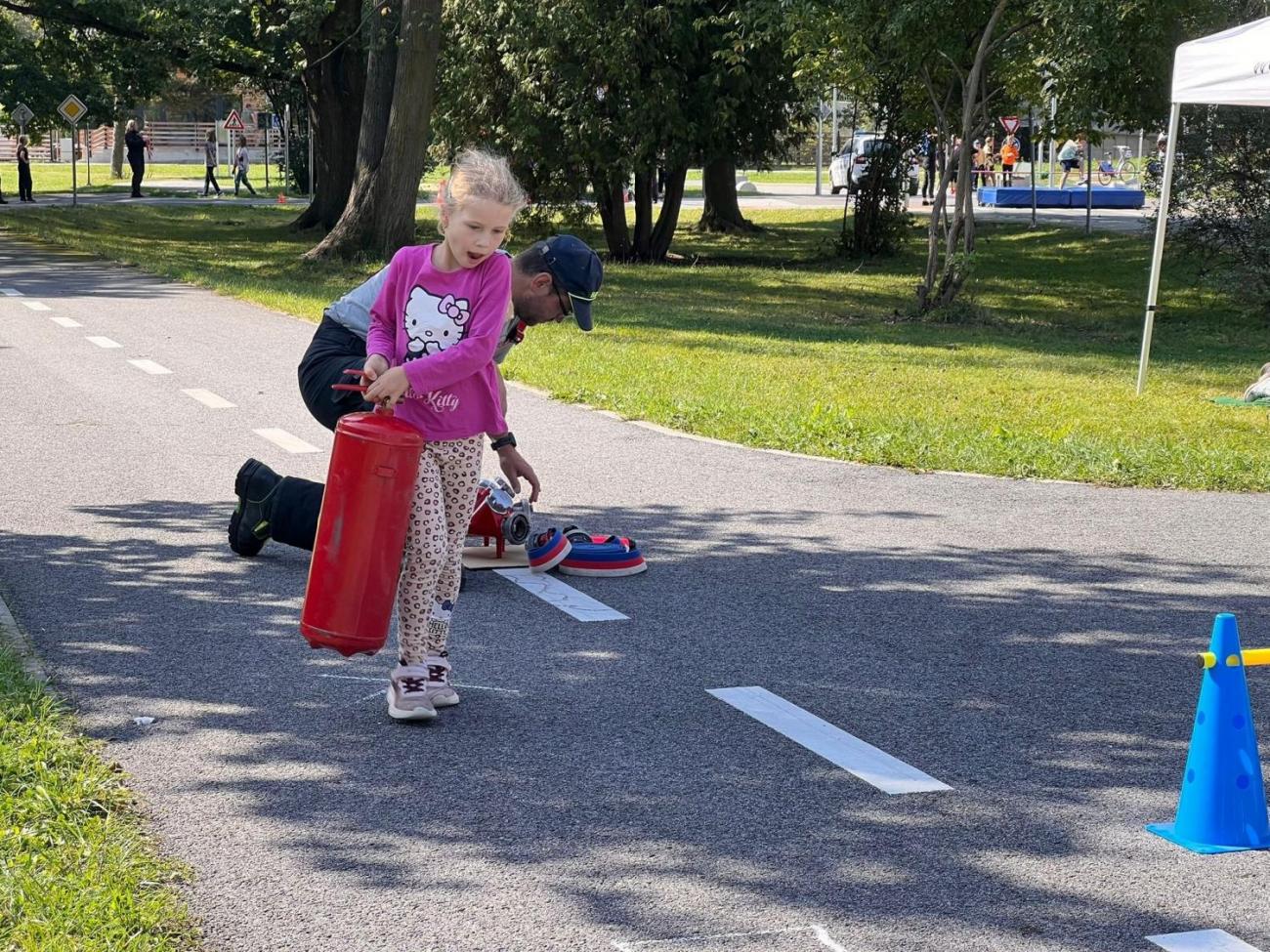 Dětský den na dopravním hřišti, 1. ročníky s 5.B