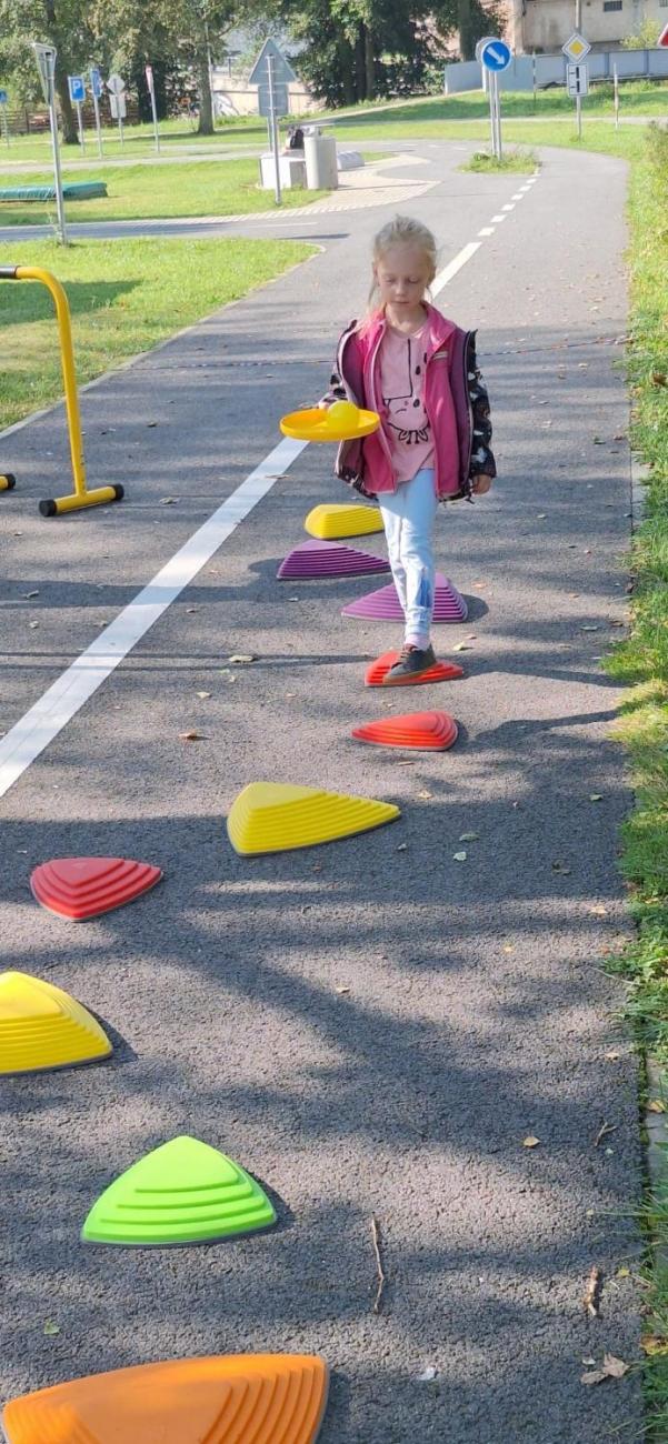 Dětský den na dopravním hřišti, 1. ročníky s 5.B