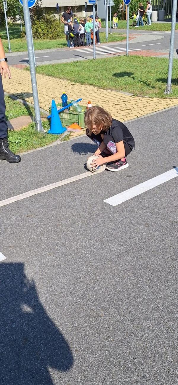 Dětský den na dopravním hřišti, 1. ročníky s 5.B