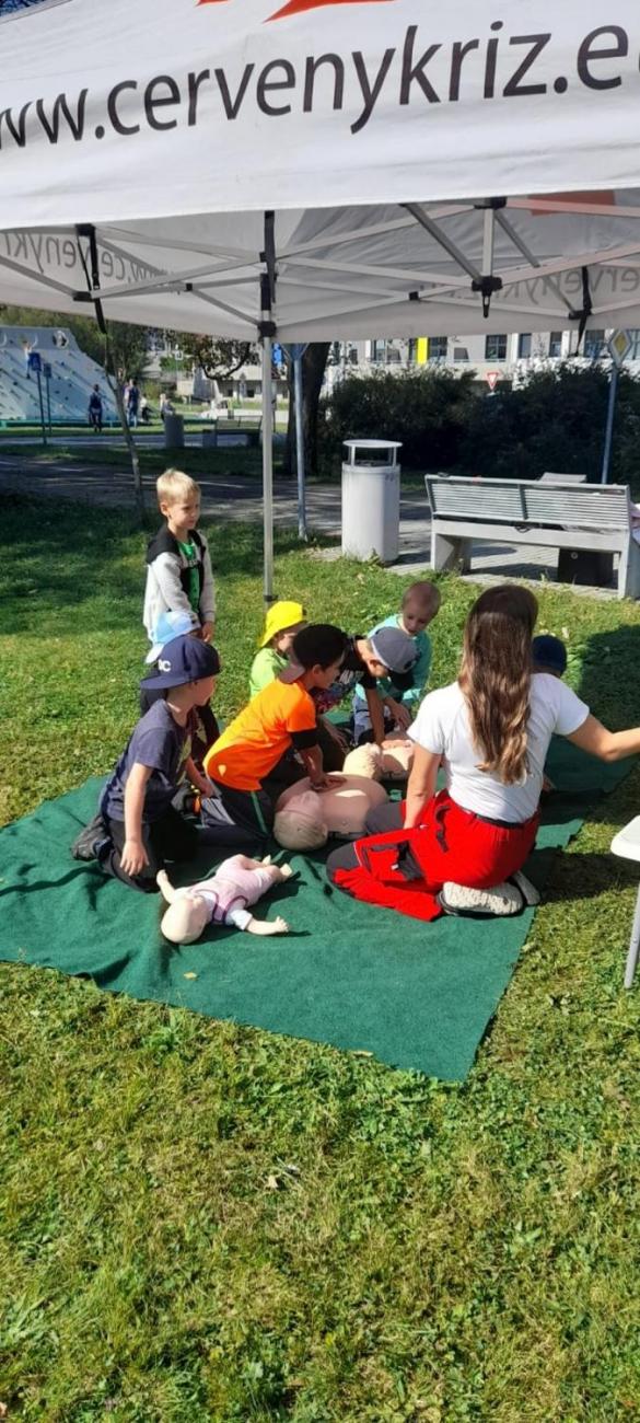 Dětský den na dopravním hřišti, 1. ročníky s 5.B