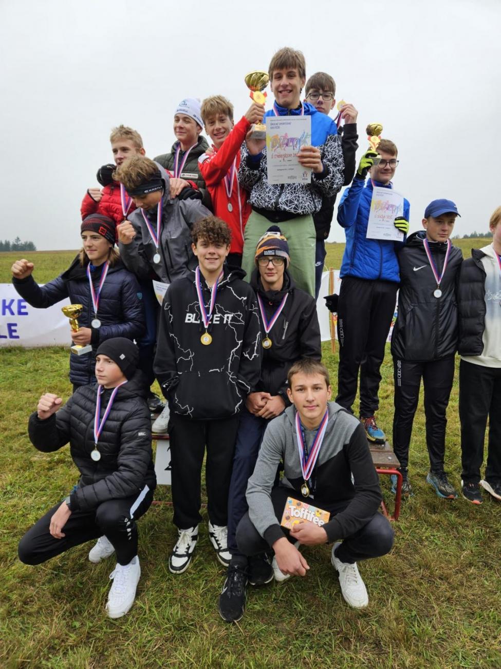 Starší žáci doběhli až na republikové finále!