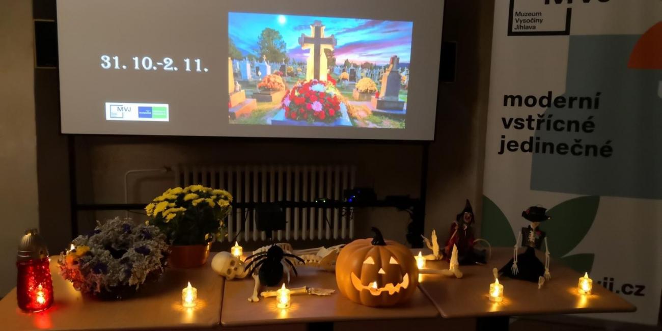 Letem světem s Halloweenem aneb co na to Dušičky?  2. ročník