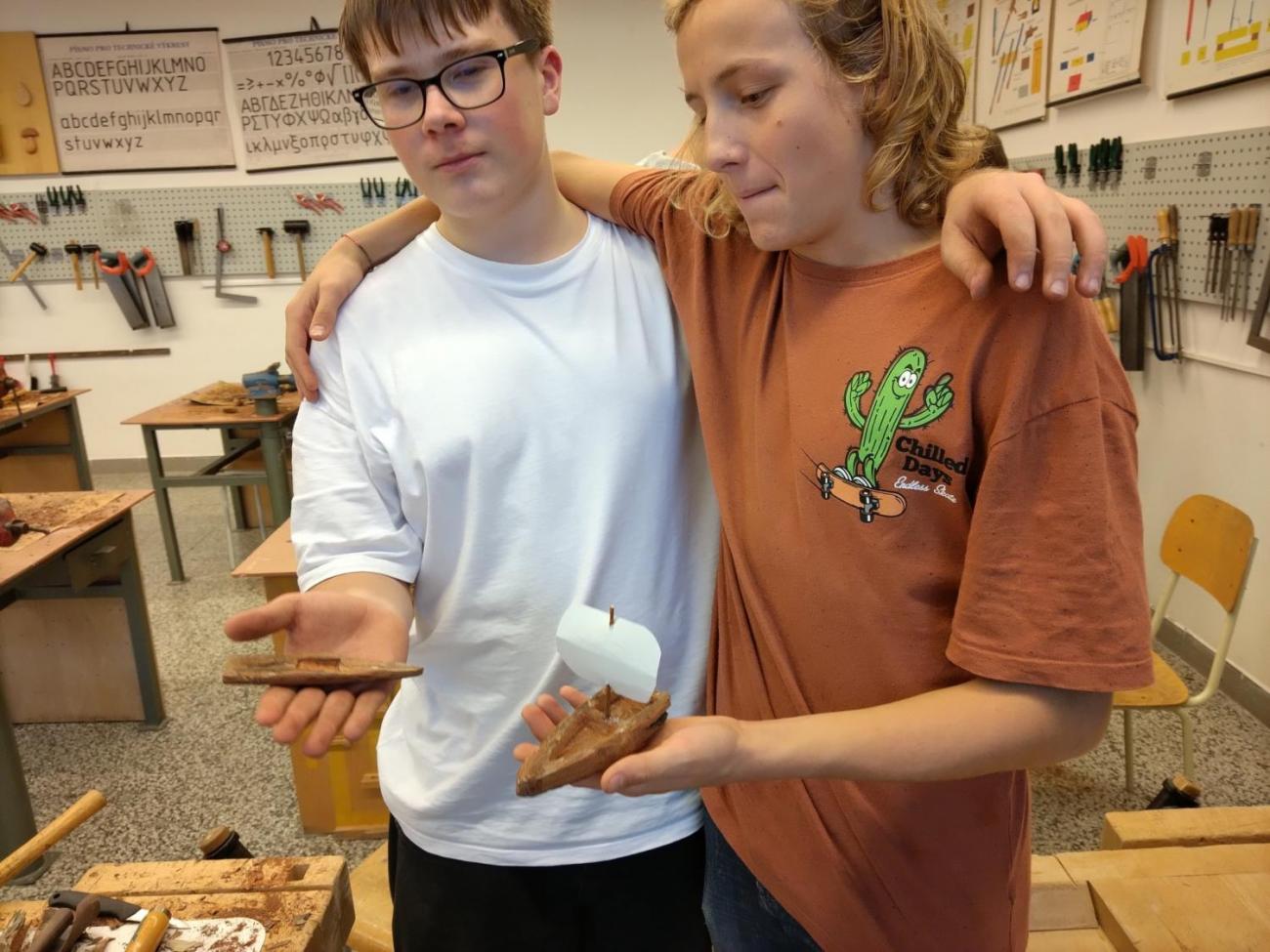 Řežeme, dlabeme, brousíme ...