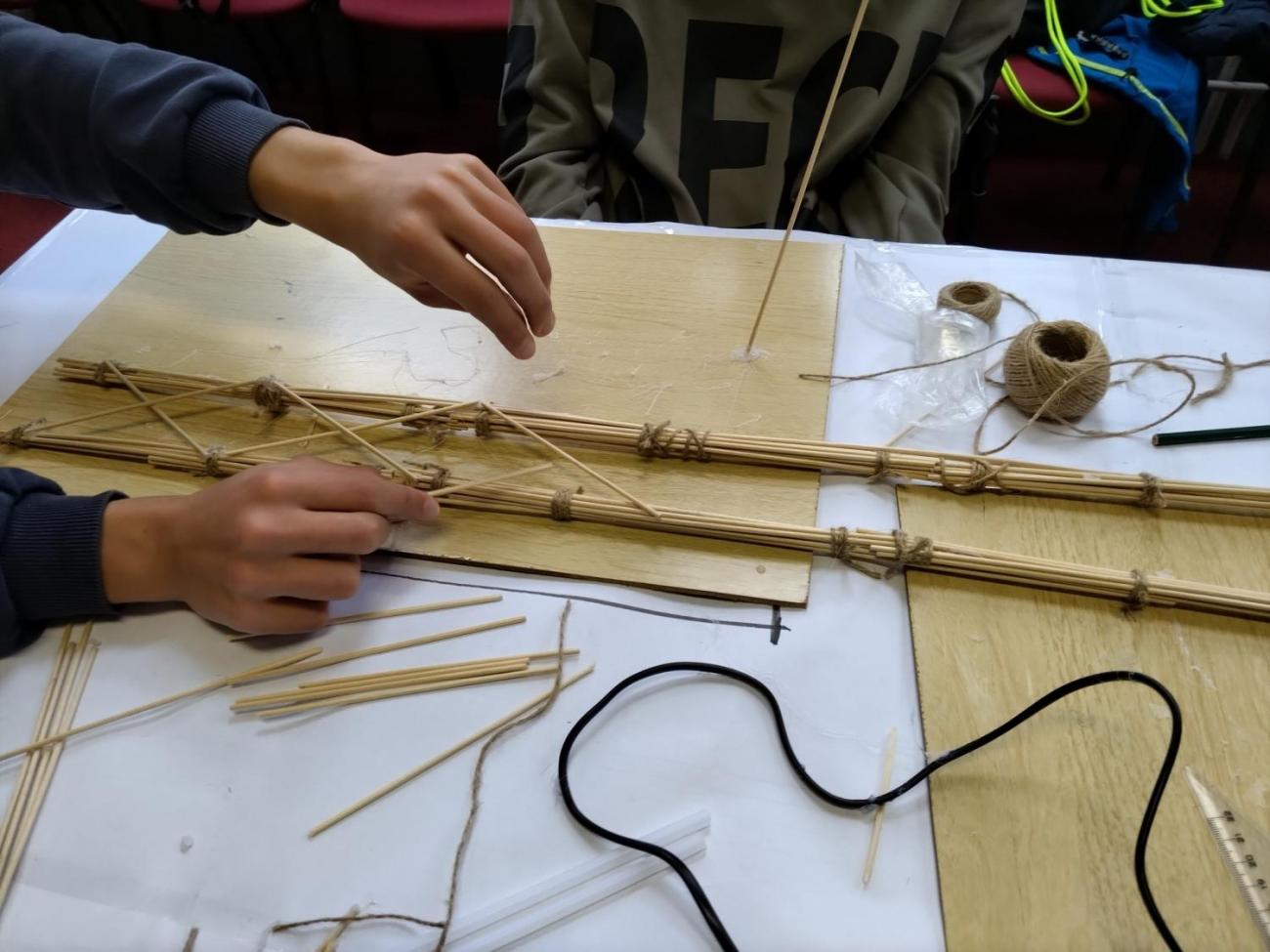 Stavíme mosty ze špejlí