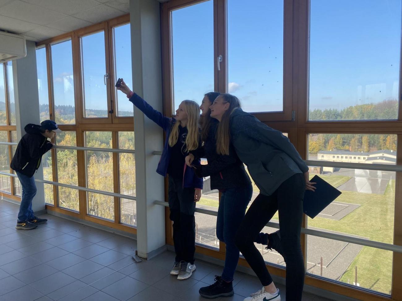 Exkurze k památníku Vojna