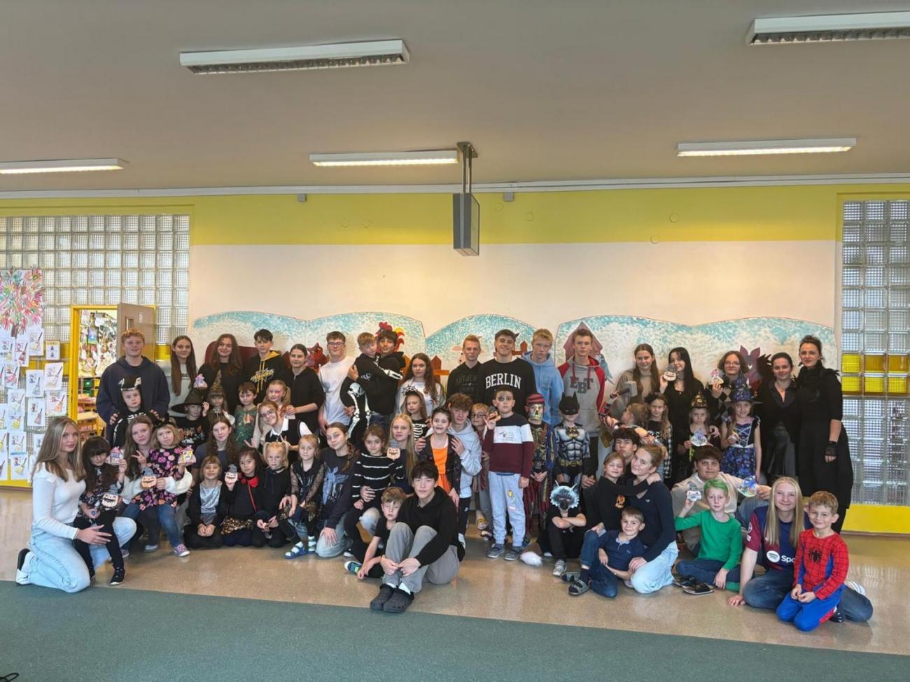 Slavíme Halloweena 1. a 9. ročník