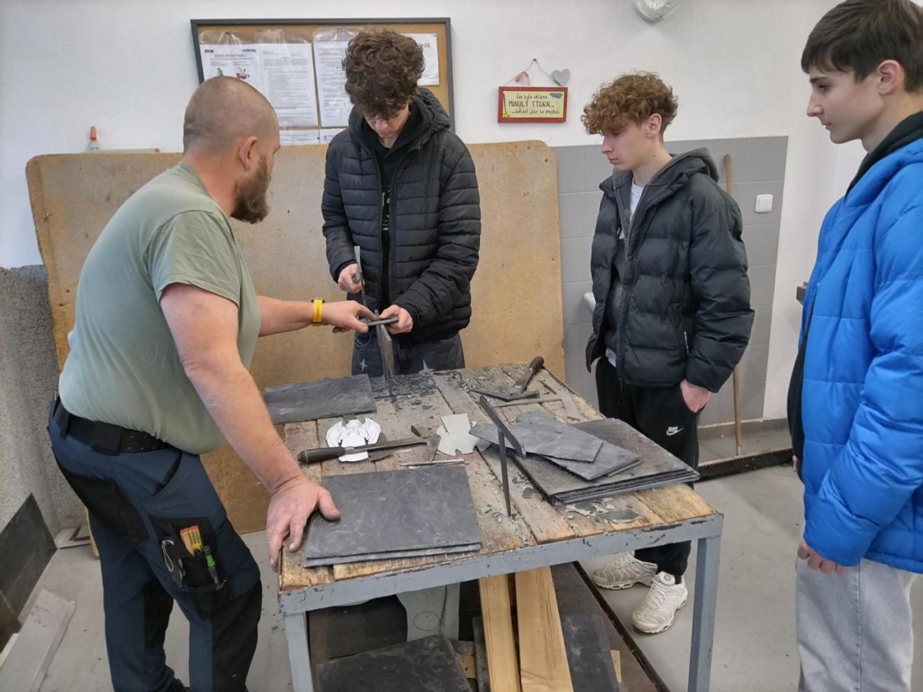 Stavělo se, staví se a bude se stavět aneb řemeslo má zlaté dno…