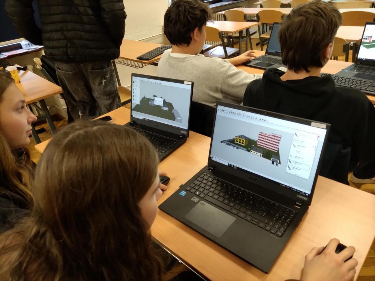 Stavělo se, staví se a bude se stavět aneb řemeslo má zlaté dno…