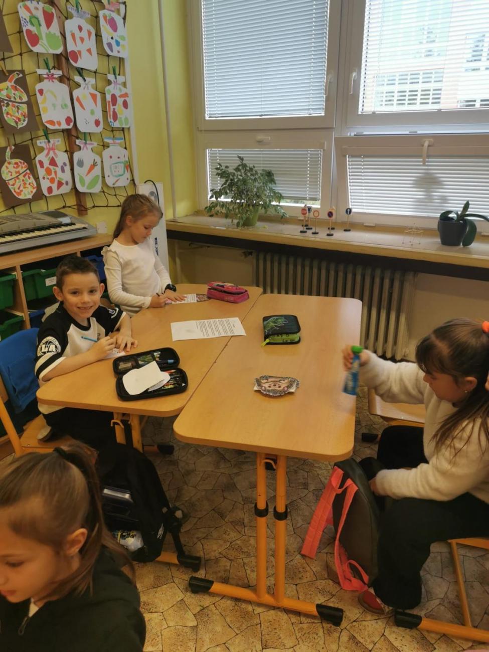 Veletrh zdraví - Jistota a bezpečí      2. ročníky